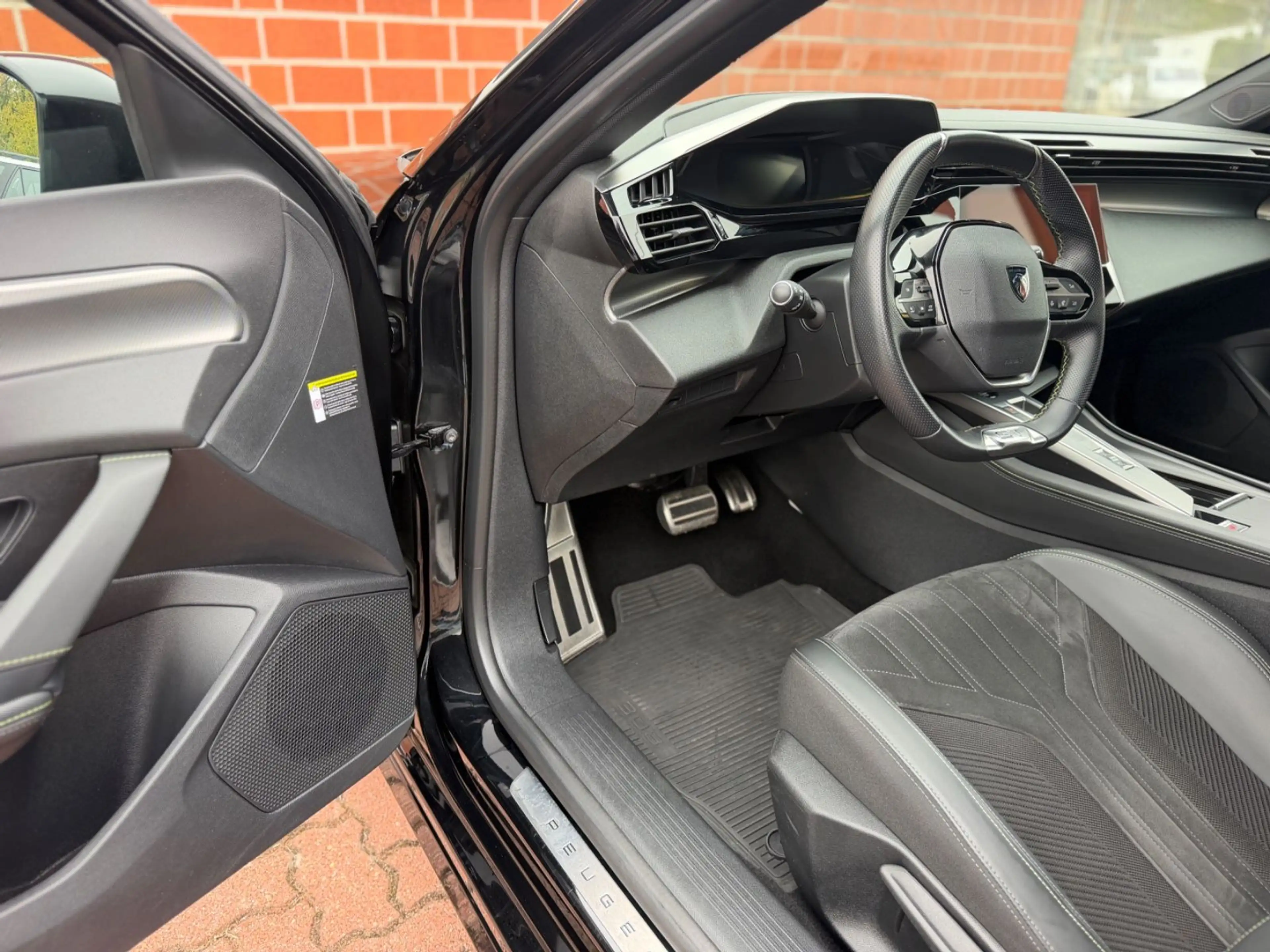Peugeot 308 GT ACC/LED/KAMERA/NAVI/LHZ — photo 7