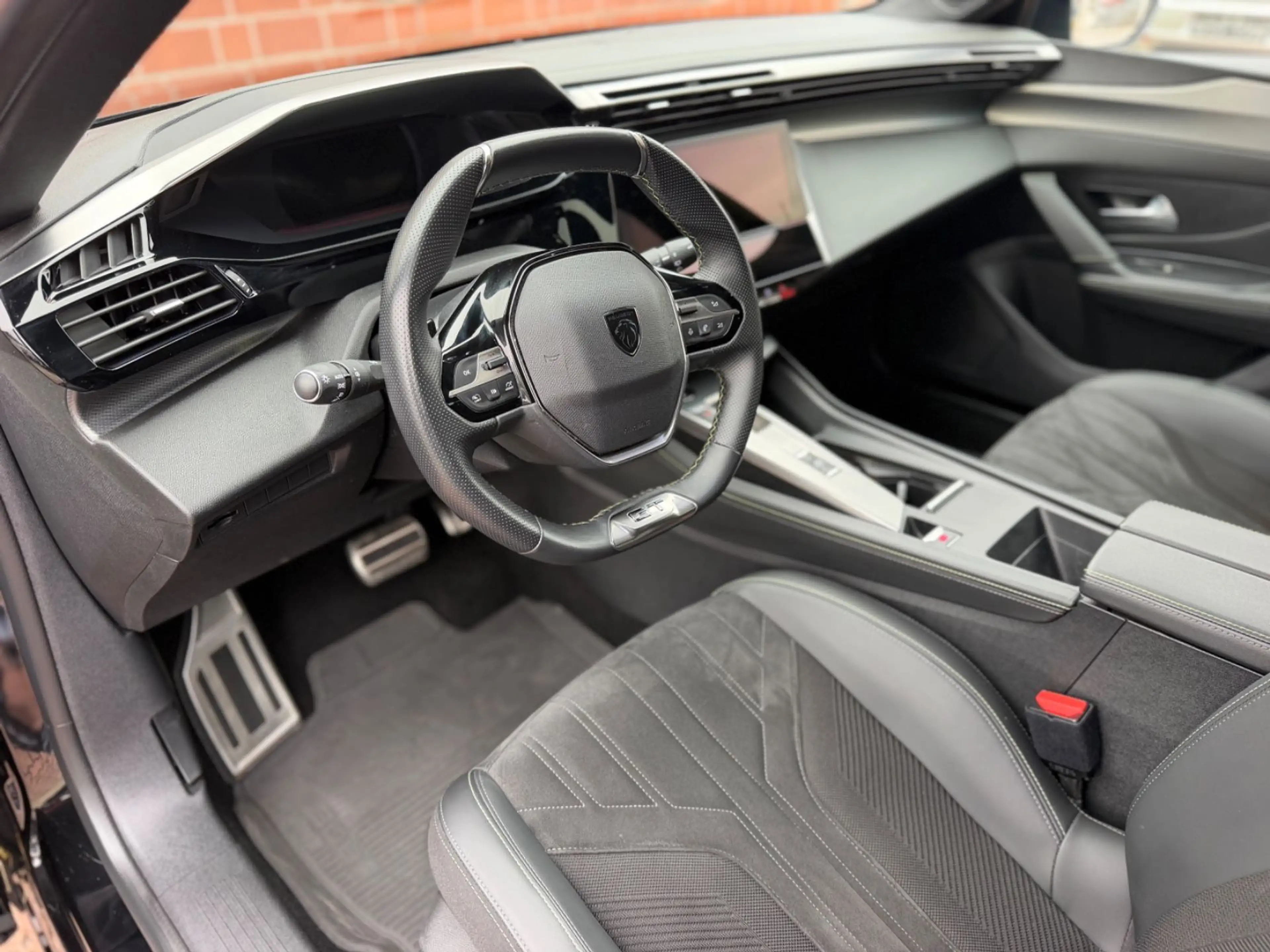 Peugeot 308 GT ACC/LED/KAMERA/NAVI/LHZ — photo 9