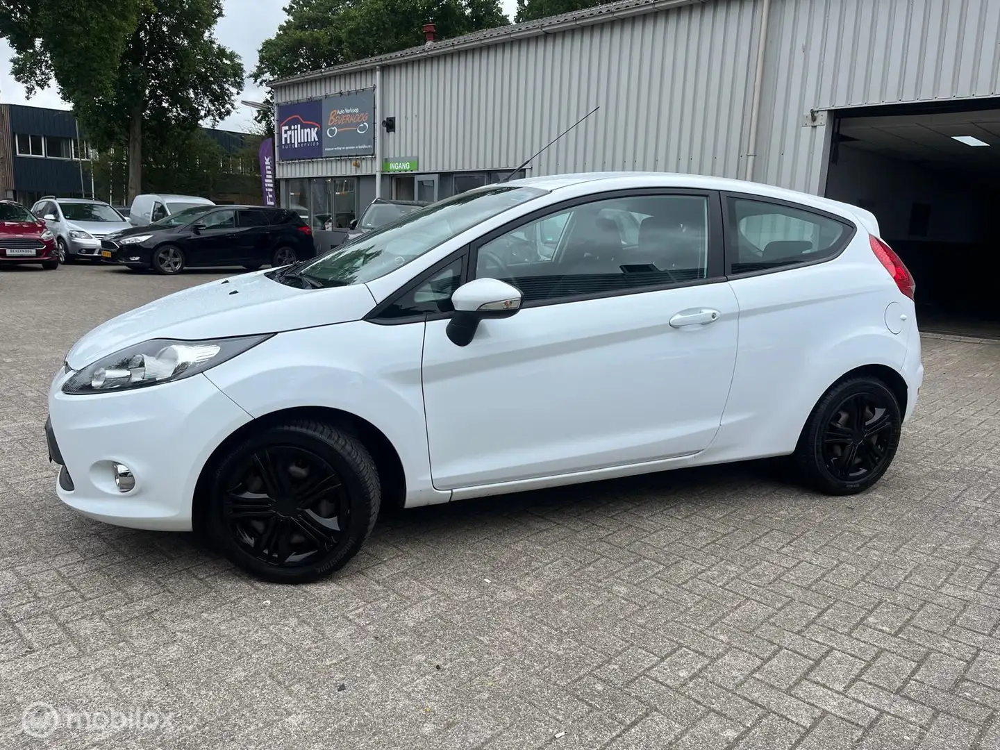 Ford Fiesta 1.25 /White Edition 6/12 m garantie Blanco - 2