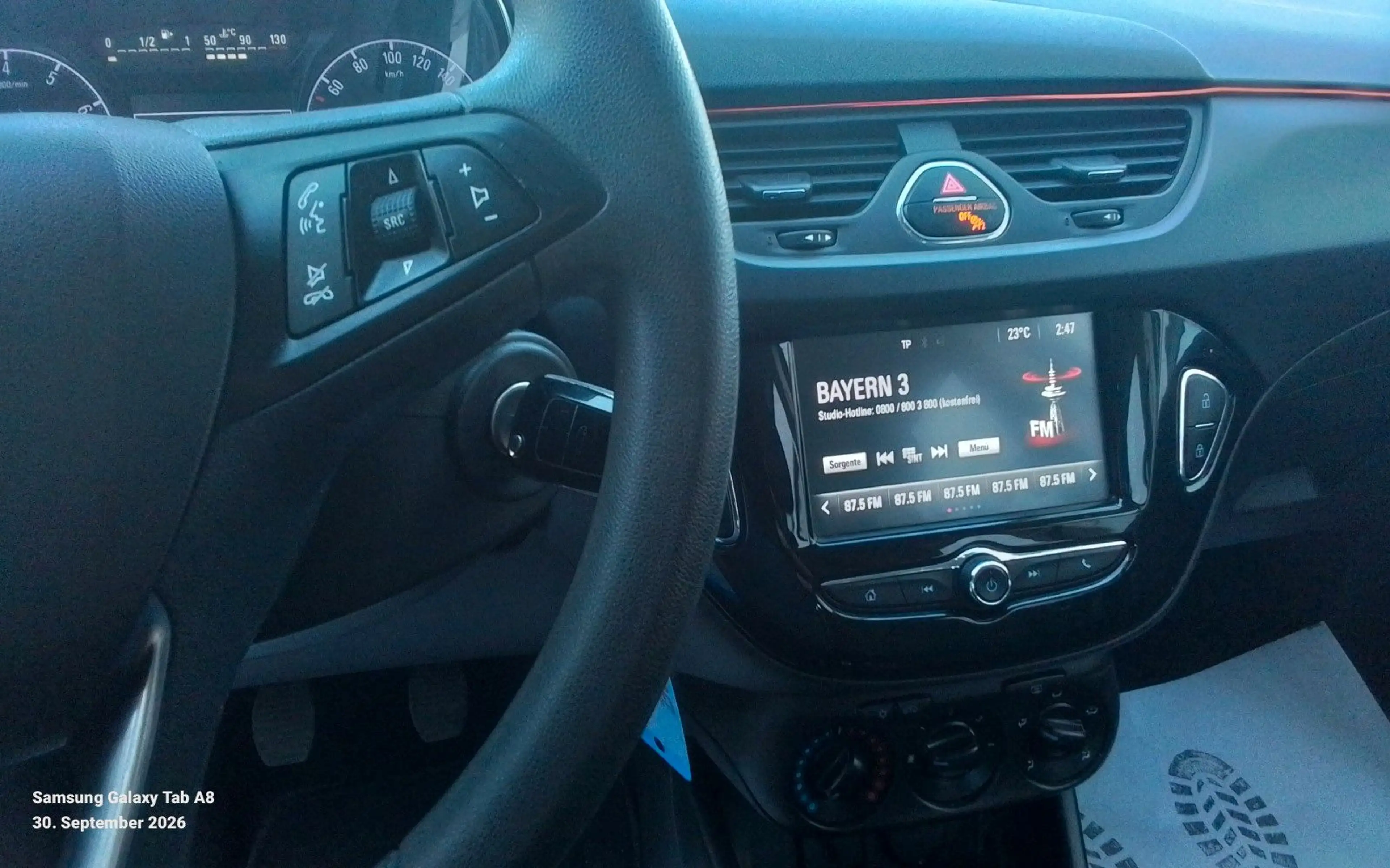 Opel Corsa E Edition — photo 10