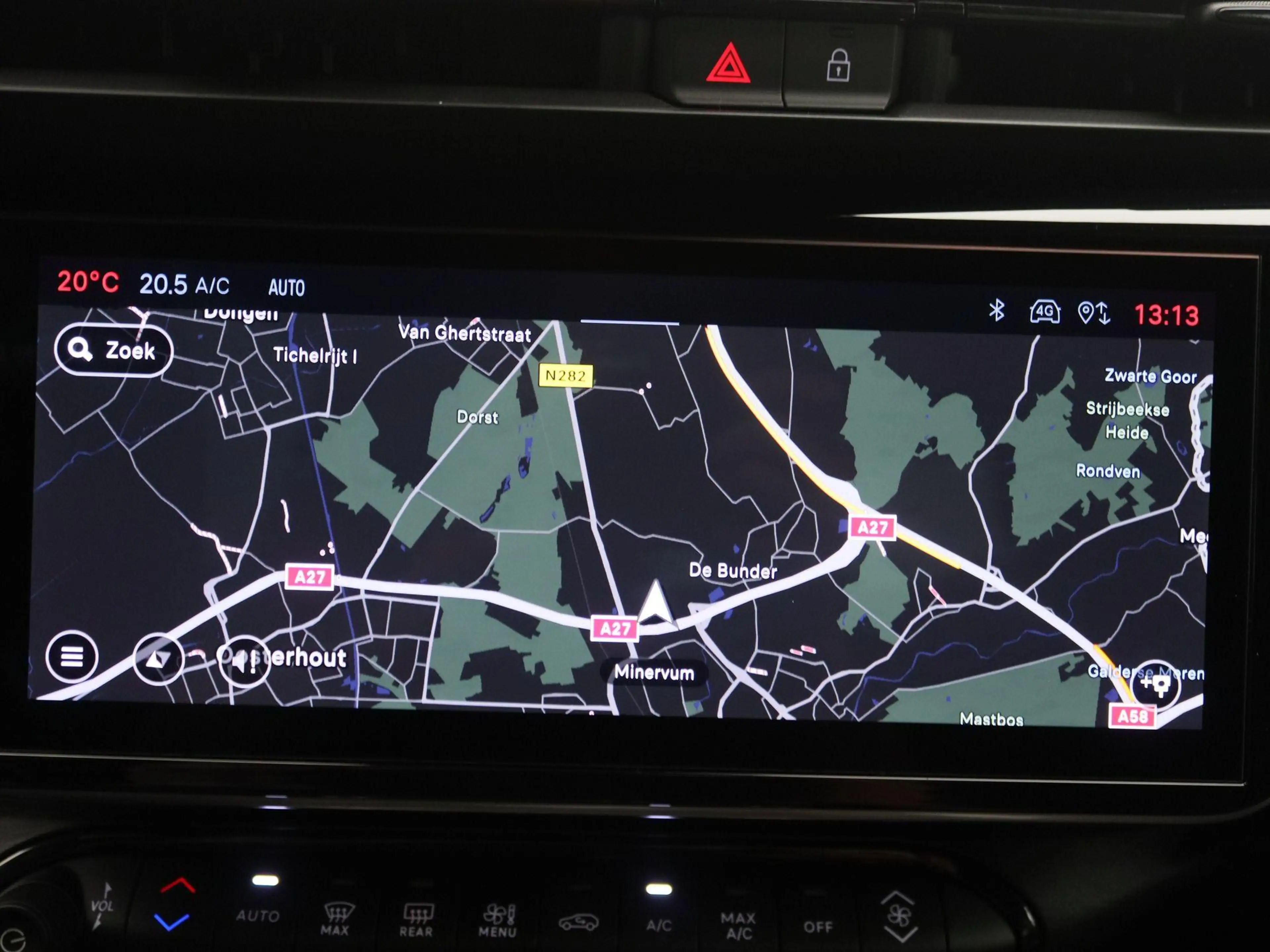 Alfa Romeo Junior 1.2 Turbo Hybrid Ibrida Sport Speciale | DEMO — photo 9