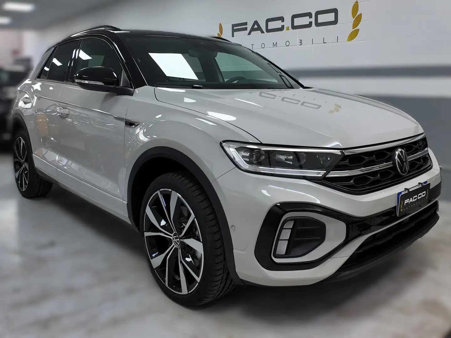 Volkswagen T-Roc T-Roc 2022 2.0 tdi R-Line Plus 4motion 150cv dsg Grigio - 1