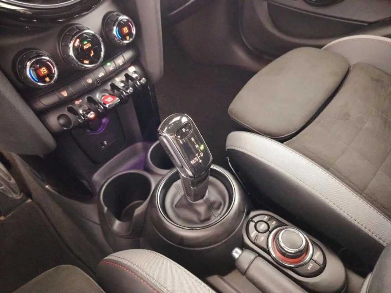 MINI Cooper 1.5 TwinPower Turbo Cooper, миниатюра 17
