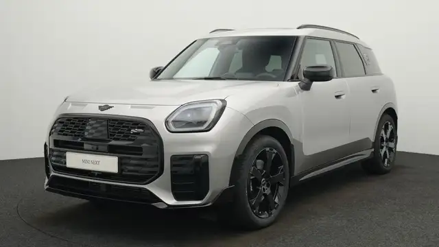 MINI Countryman S All4 John Cooper Works Trim