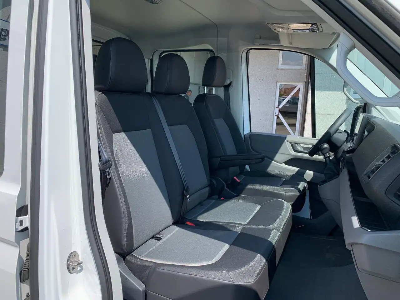 Volkswagen Crafter 2026 — фото 13