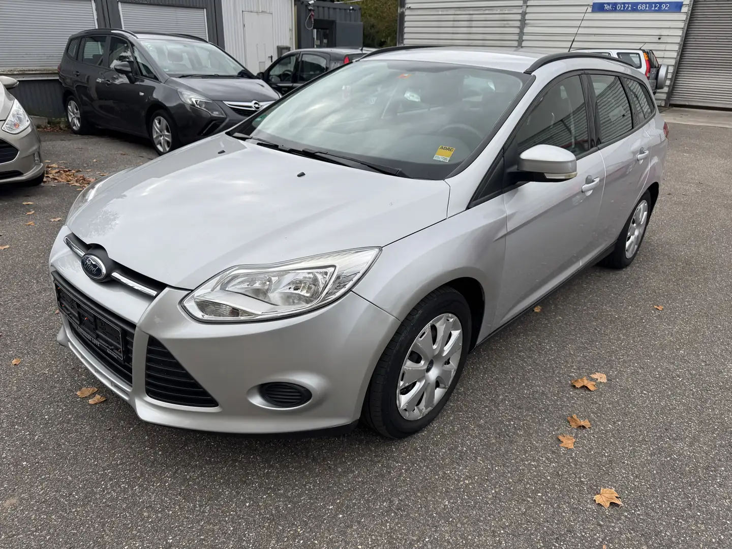 Ford Focus Trend. TÜV Neue Silber - 2