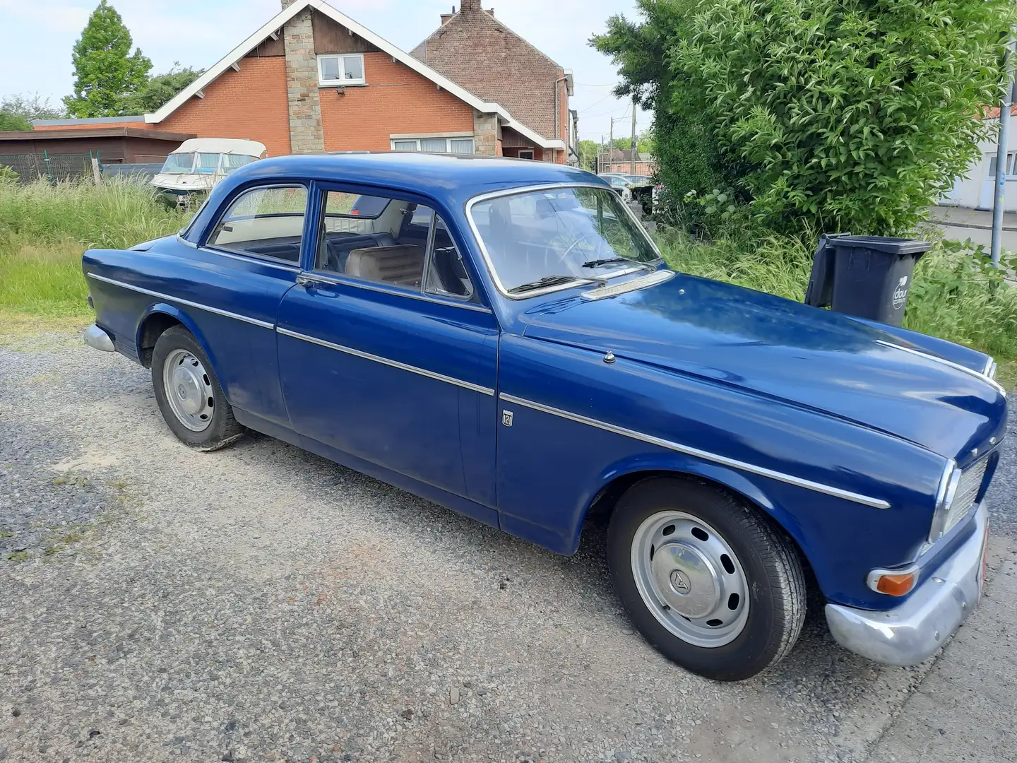Volvo Amazon Azul - 2