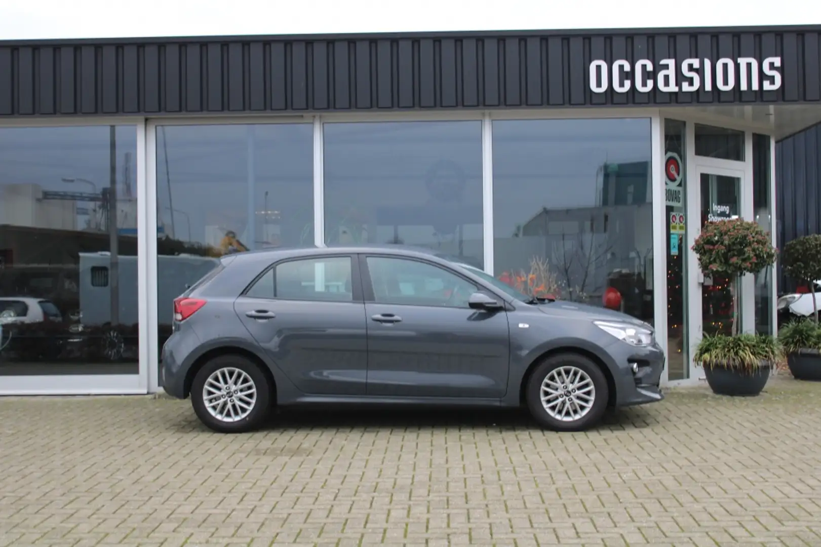 Kia Rio 1.0 T-GDi MHEV DynL Gris - 2