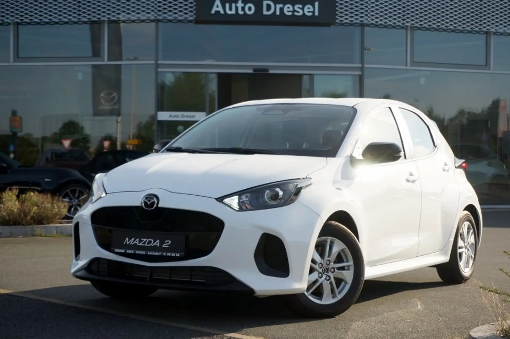 Mazda 2 Hybrid Centreline | Benzin-Hybrid 116 Autom. Centr Weiß - 2