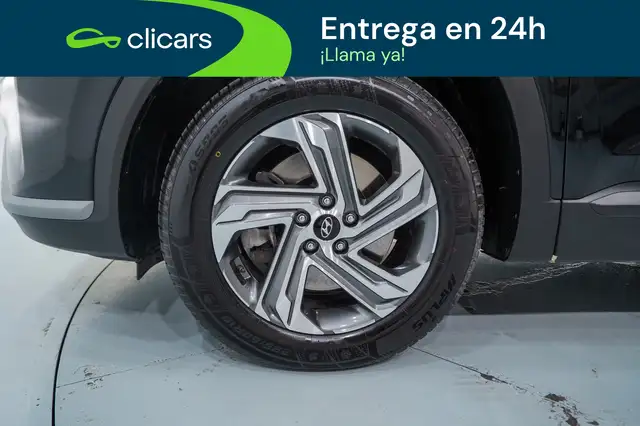Hyundai Santa FE view 11