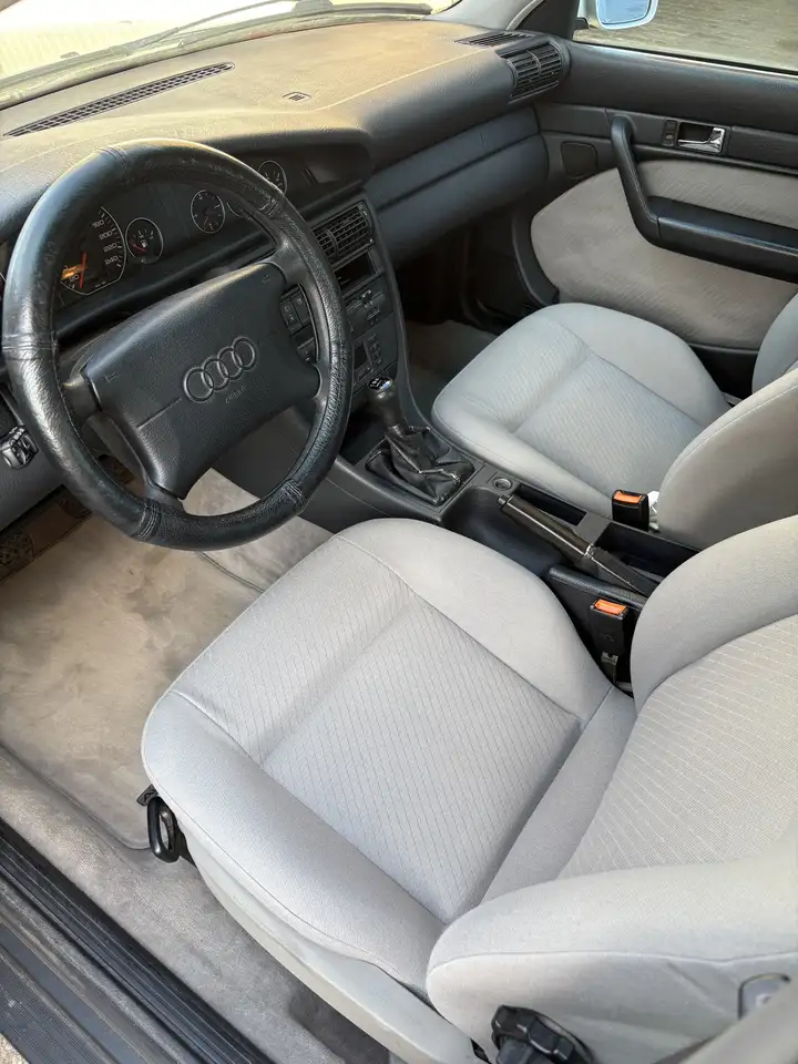 Audi A6 2.0, foto 7