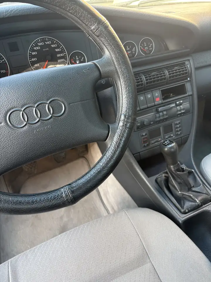 Audi A6 2.0, foto 8