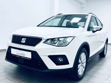 Style 1.0 TGI * NAVI * TEMPOMAT * PDC *