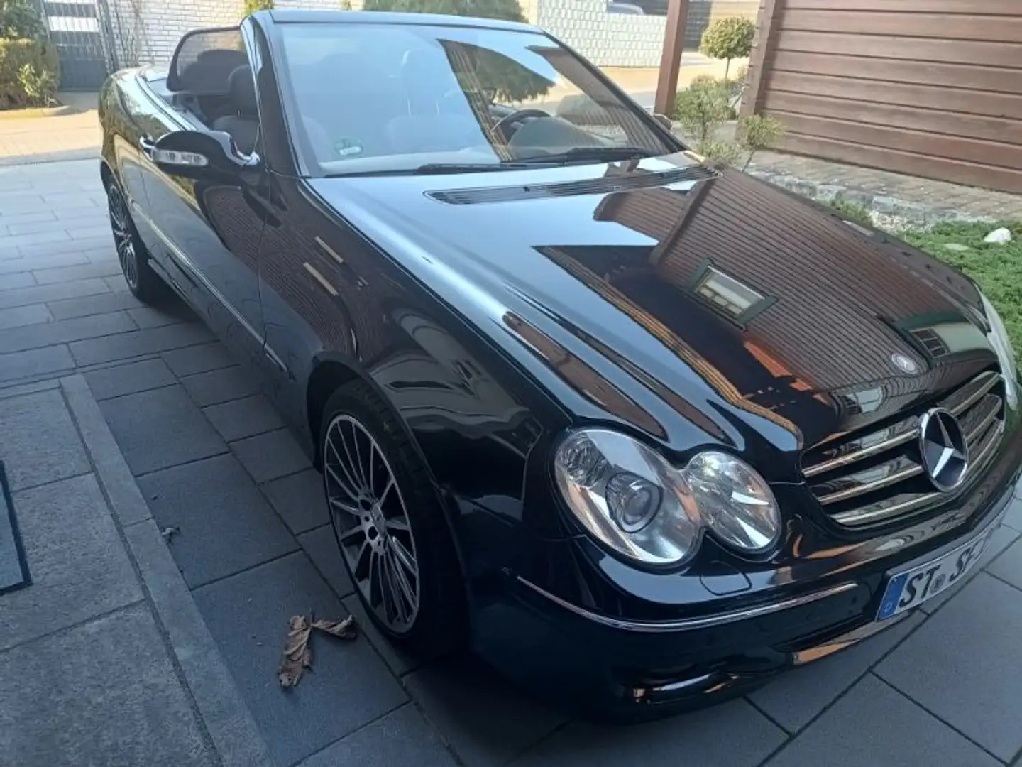 Mercedes-Benz CLK 280 CLK Cabrio 280 7G-TRONIC Avantgarde Schwarz - 1