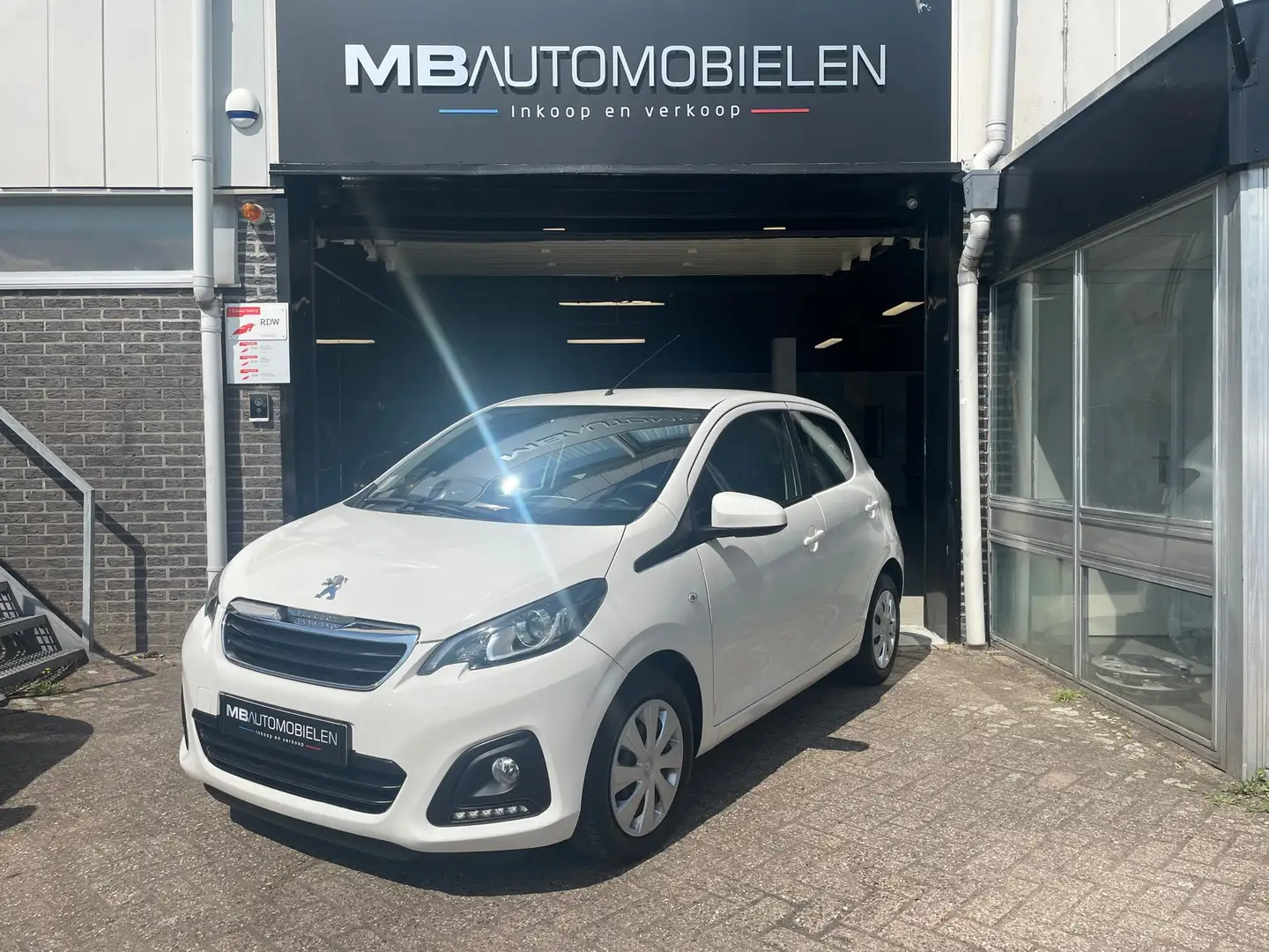 Peugeot 108 1.0 e-VTi Active/Airco/5 Deurs/1 Jr APK/NAP/zeer n Wit - 1