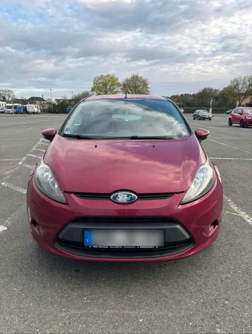 Ford Fiesta 1.25 Ambiente Violet - 1