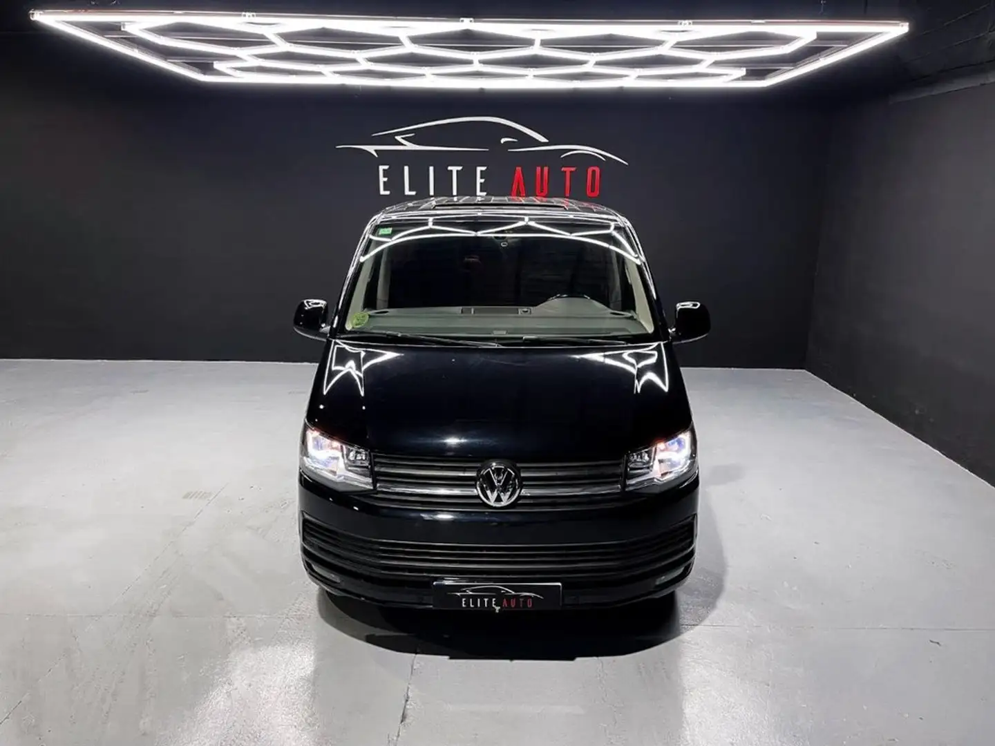 Volkswagen Premium Corto 2.0 TDI 110kW BMT DSG Чёрный - 2