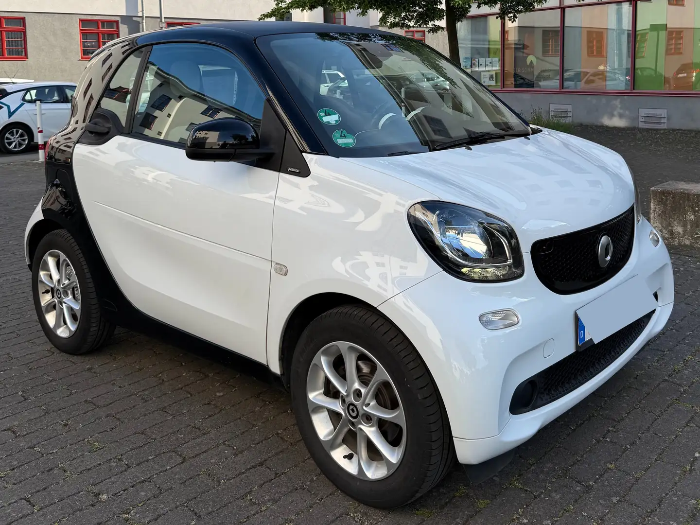 smart forTwo Automatik, Navi, Sitzheiz, Parktronik Bianco - 1