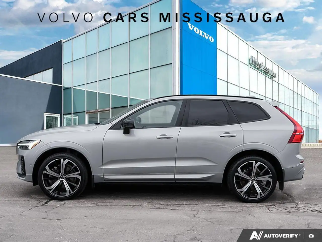 Volvo XC60 снимка Volvo XC60