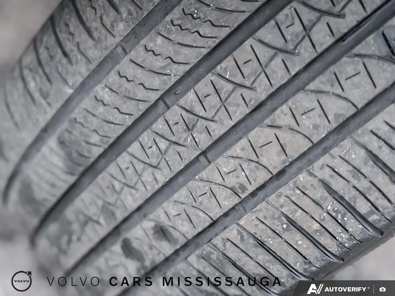 Volvo XC60 снимка Volvo XC60