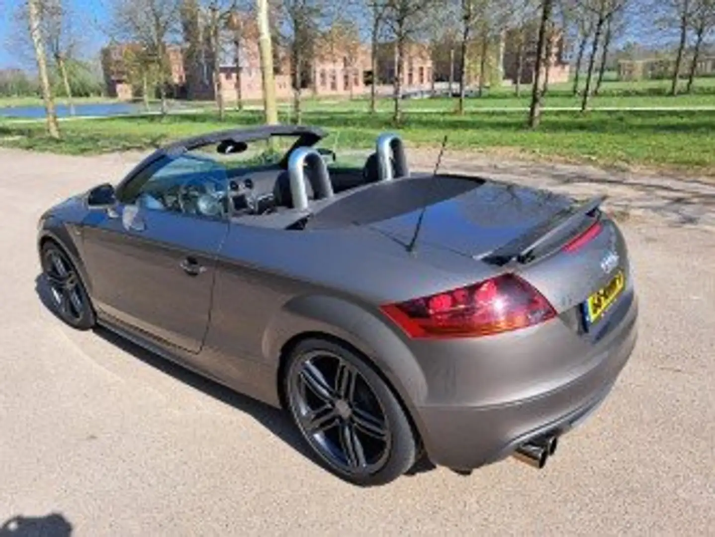 Audi TT TT+1.8+TFSI+Pro+Line+S Grijs - 2