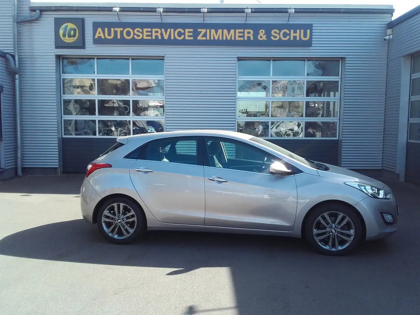 Hyundai i30 YES! Beige - 1