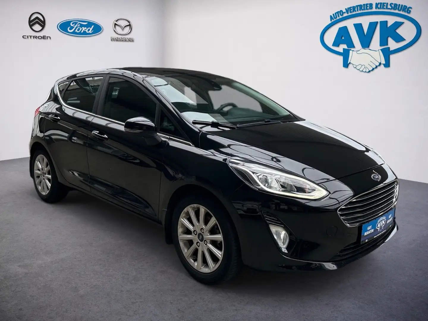 Ford Fiesta Titanium  Sitzhzg, Klima, Bluetooth Negru - 1