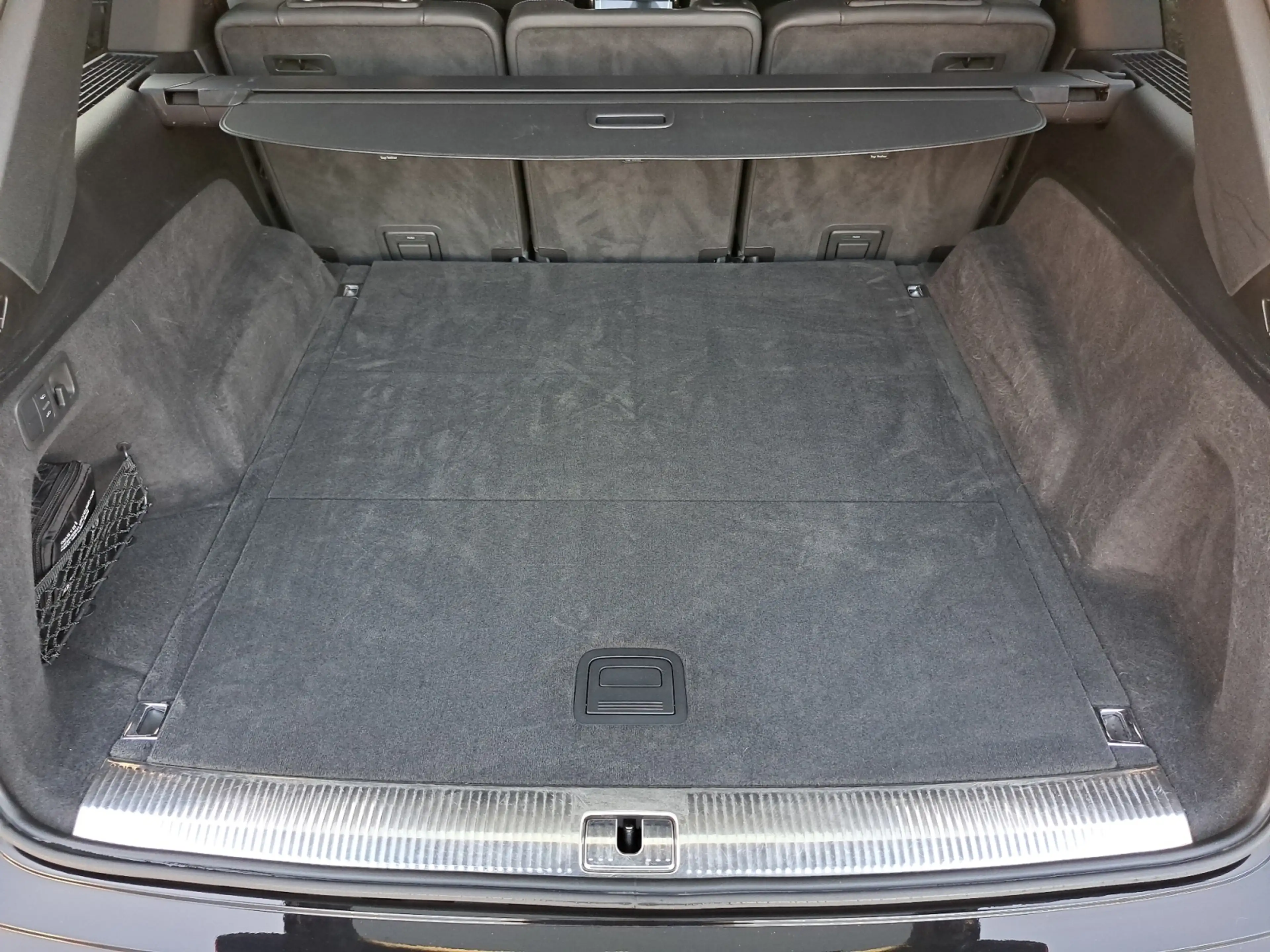 Audi SQ7 comp. plus TFSI quattro tiptr. PANO MATRIX B&O 22 — photo 9