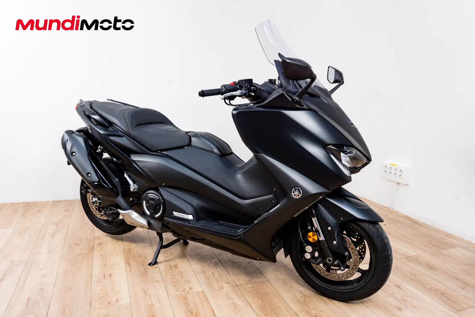 Yamaha TMAX 560 - 2