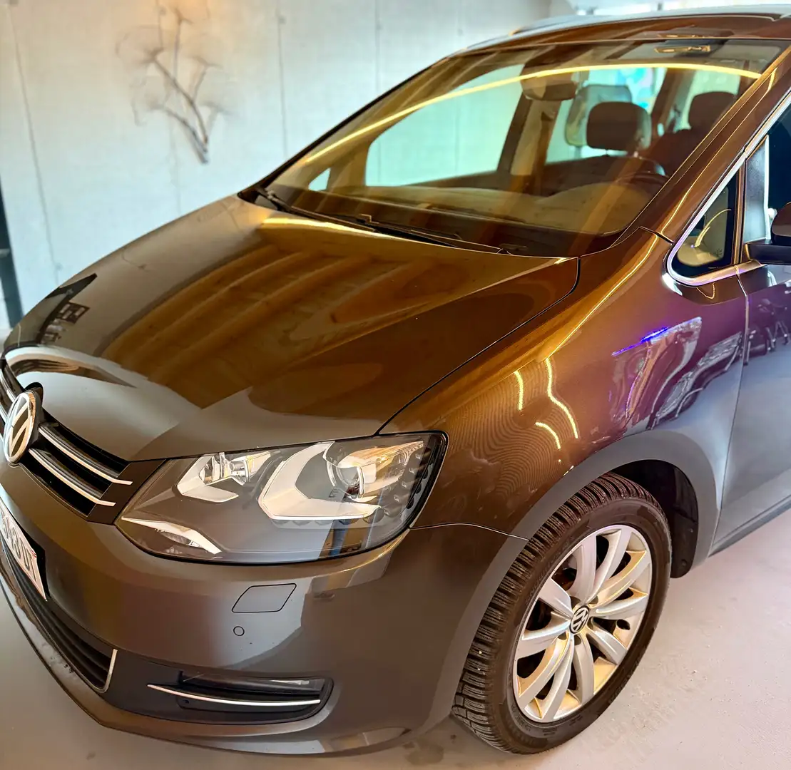 Volkswagen Sharan Highline SCR 2,0 TDI DSG Dynaudio Braun - 2