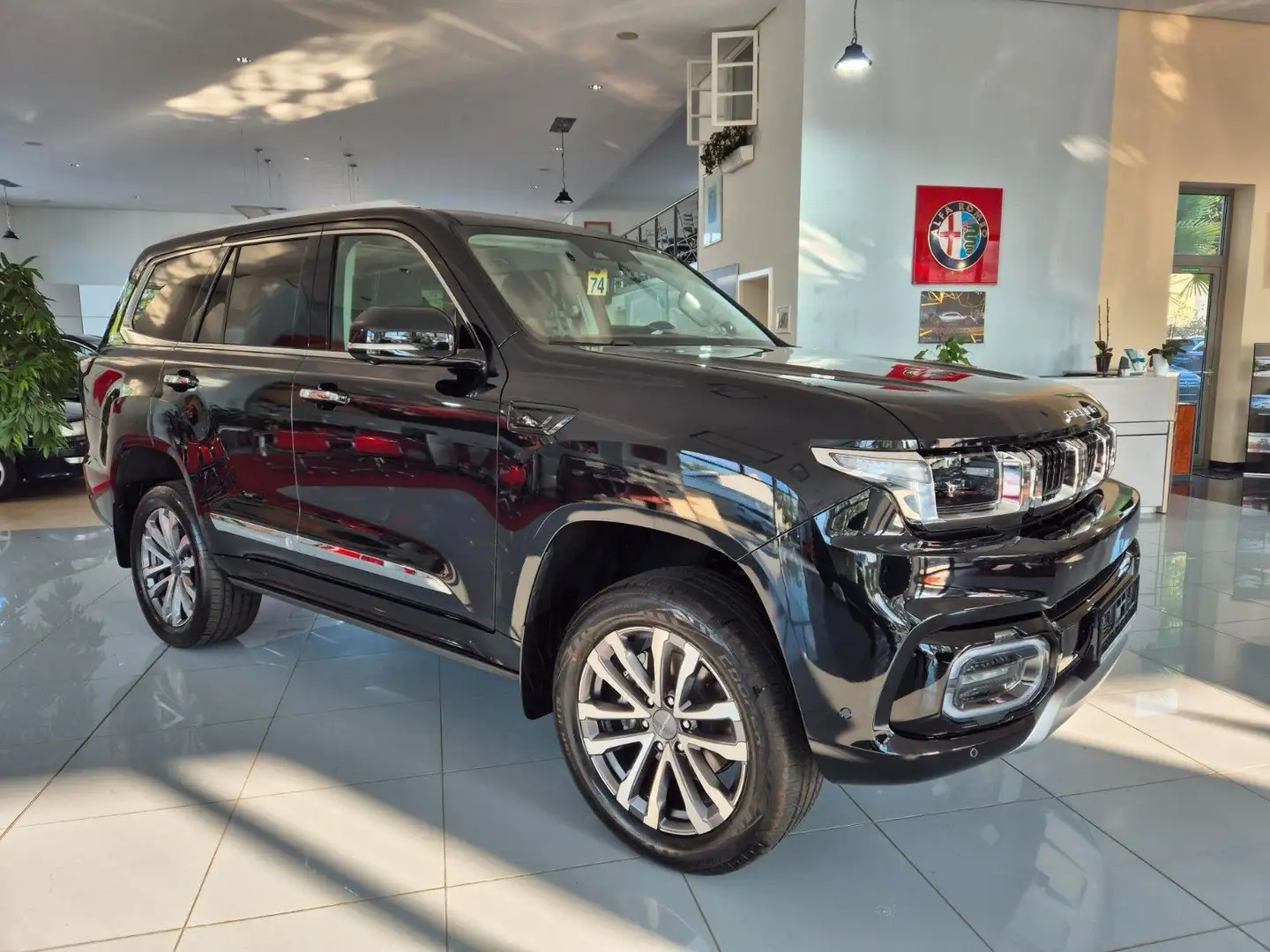 BAIC BJ60 BJ 60 Flagship 2,0 Turbo AT, 4WD, 48V Schwarz - 1