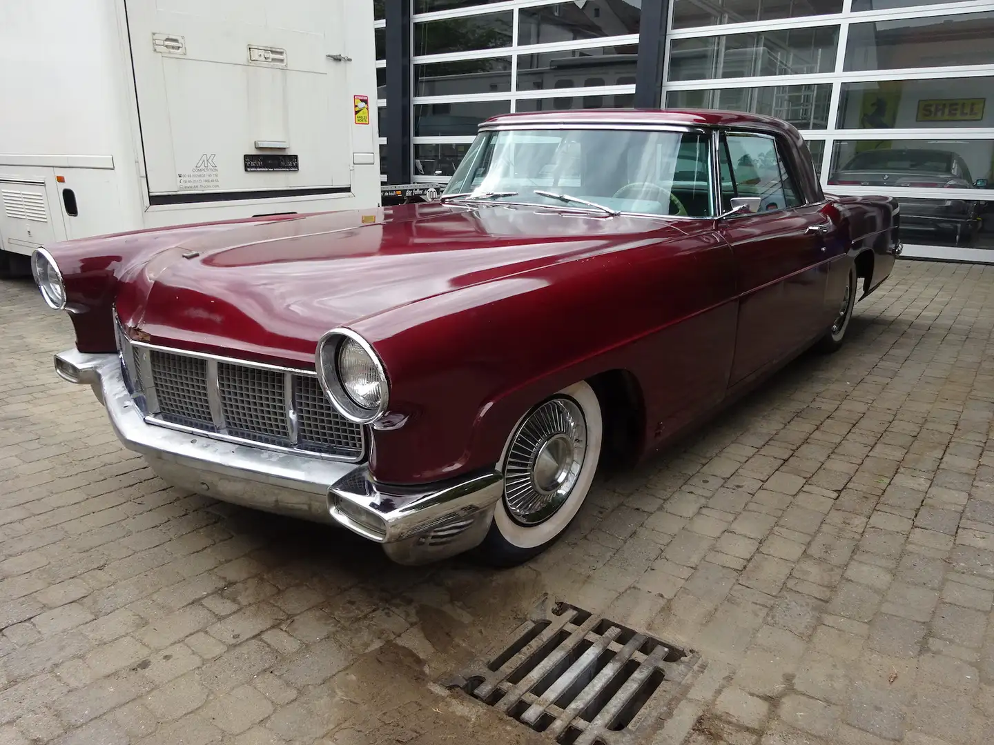 Lincoln Mark II Coupe Rojo - 2