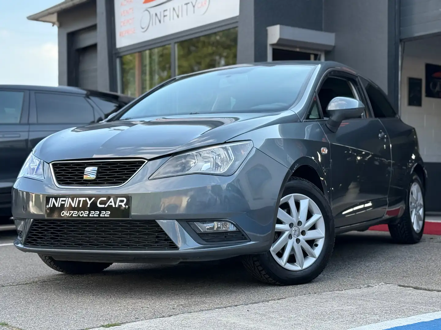 SEAT Ibiza Ibiza 1.6 CR TDi Style Gris - 2
