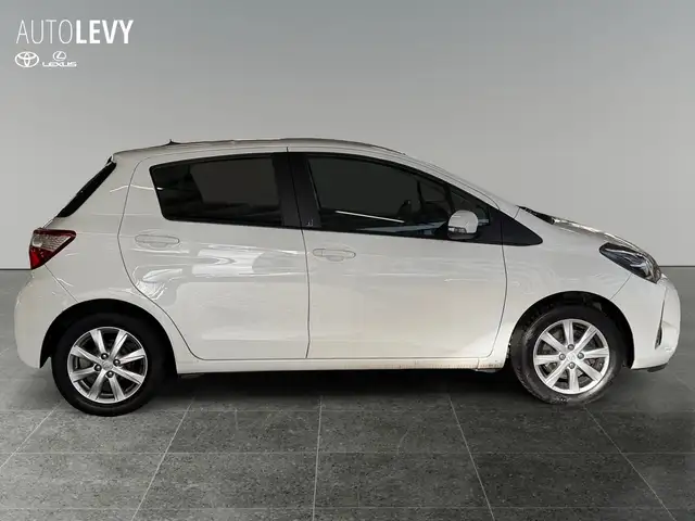 Toyota Yaris view 7