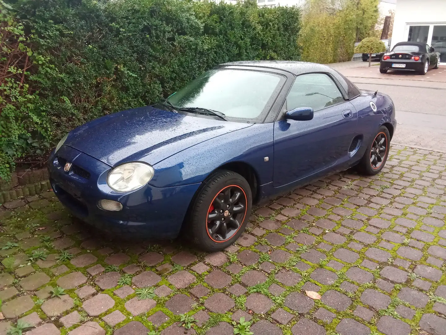 MG MGF 1.8i Blau - 1