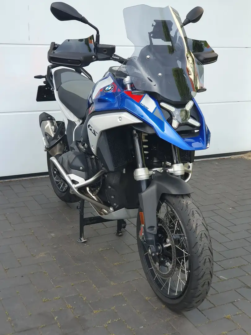 BMW R 1300 GS 0km Trophy Enduro Dynamic Kreuzspeichenräder Modrá - 2