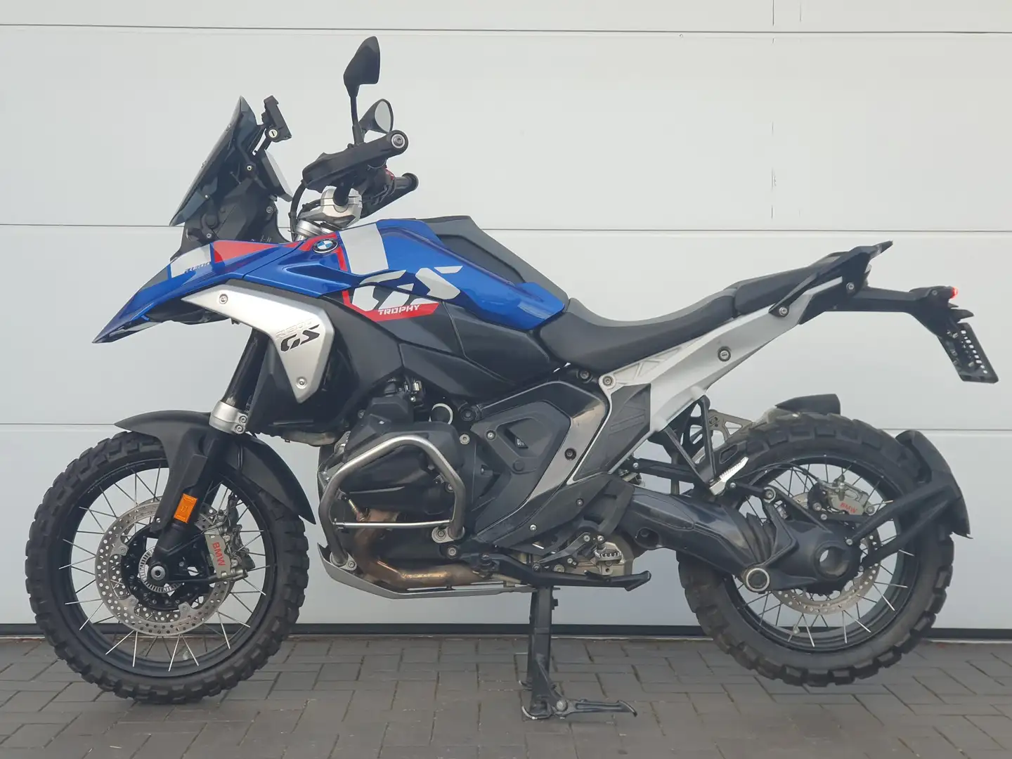 BMW R 1300 GS 0km Trophy Enduro Dynamic Kreuzspeichenräder Blau - 1