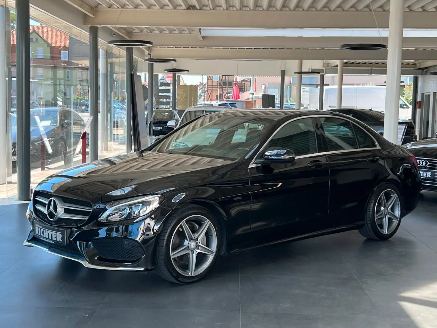 Mercedes-Benz C 220 d AMG Automatik/Leder/LED/NAVI/SHZ/PDC/ Schwarz - 1