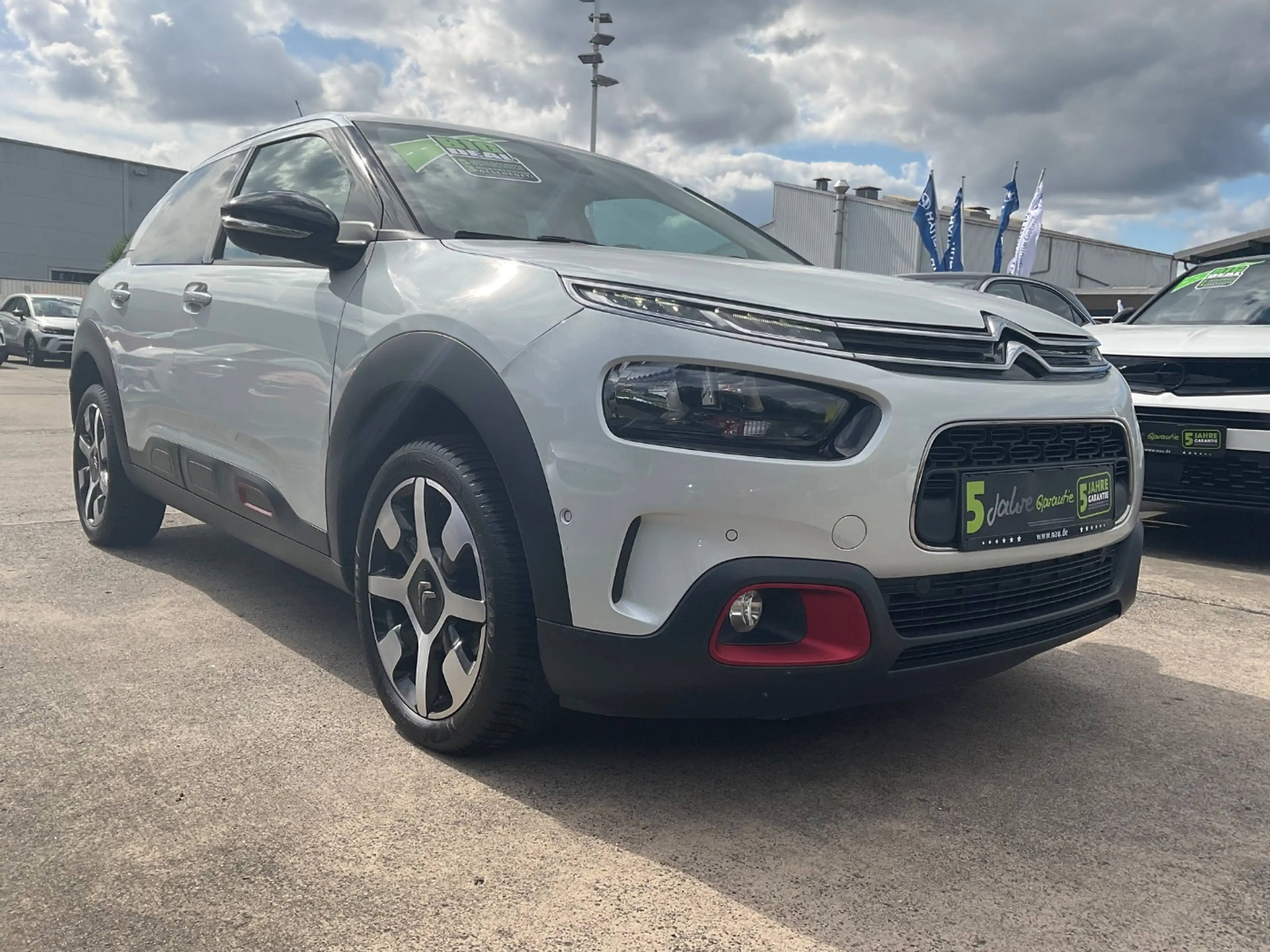 Citroen C4 Cactus 1.2 Shine Automatik! — photo 13