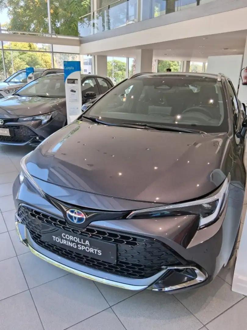 Toyota Corolla Touring Sports 140H Style Edition - 1