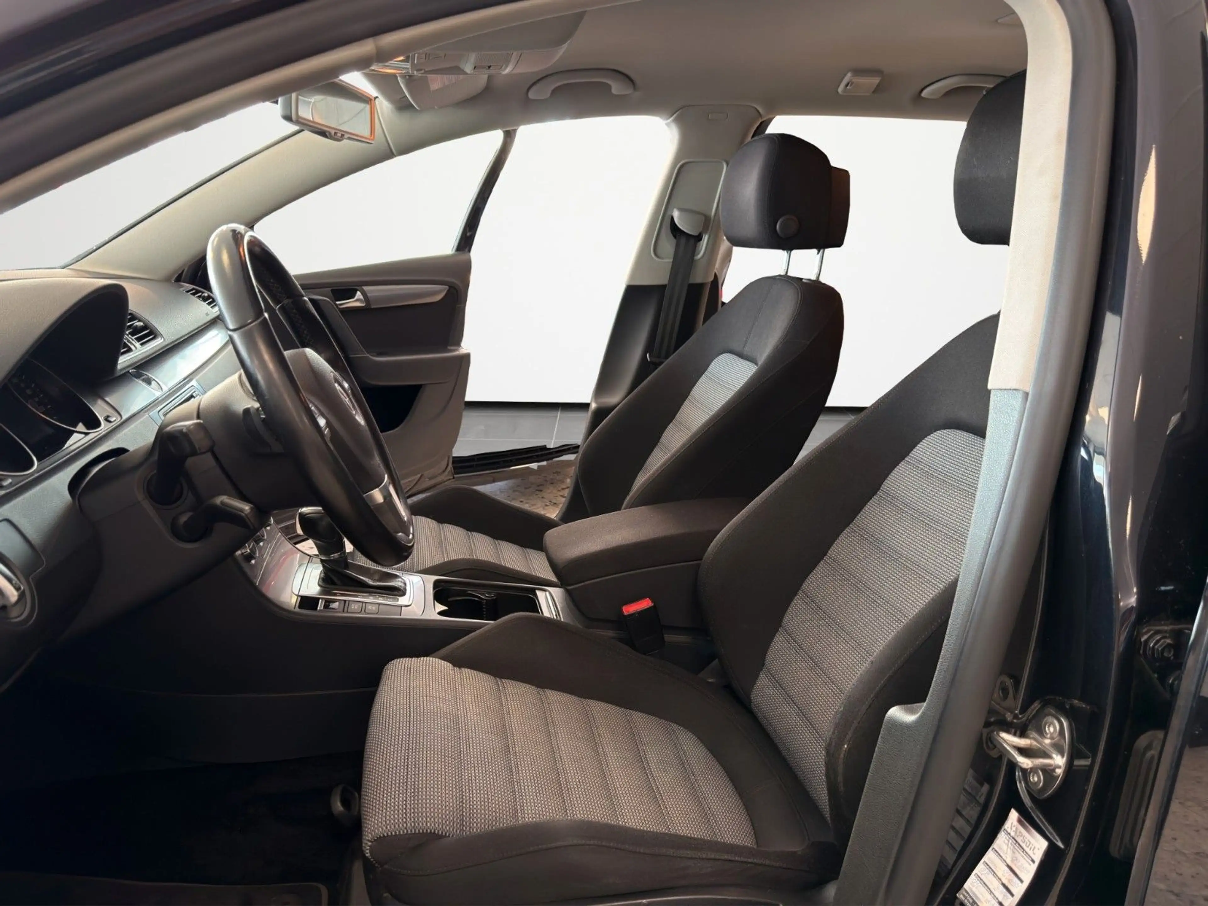 Volkswagen Passat Variant PASSAT VARIANT 1.4! COMFORTLINE! KAMERA! NAVI! — photo 13
