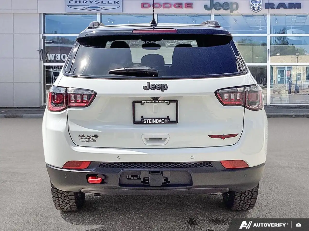 Jeep Compass снимка Jeep Compass