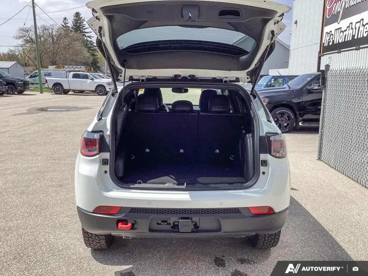 Jeep Compass снимка Jeep Compass