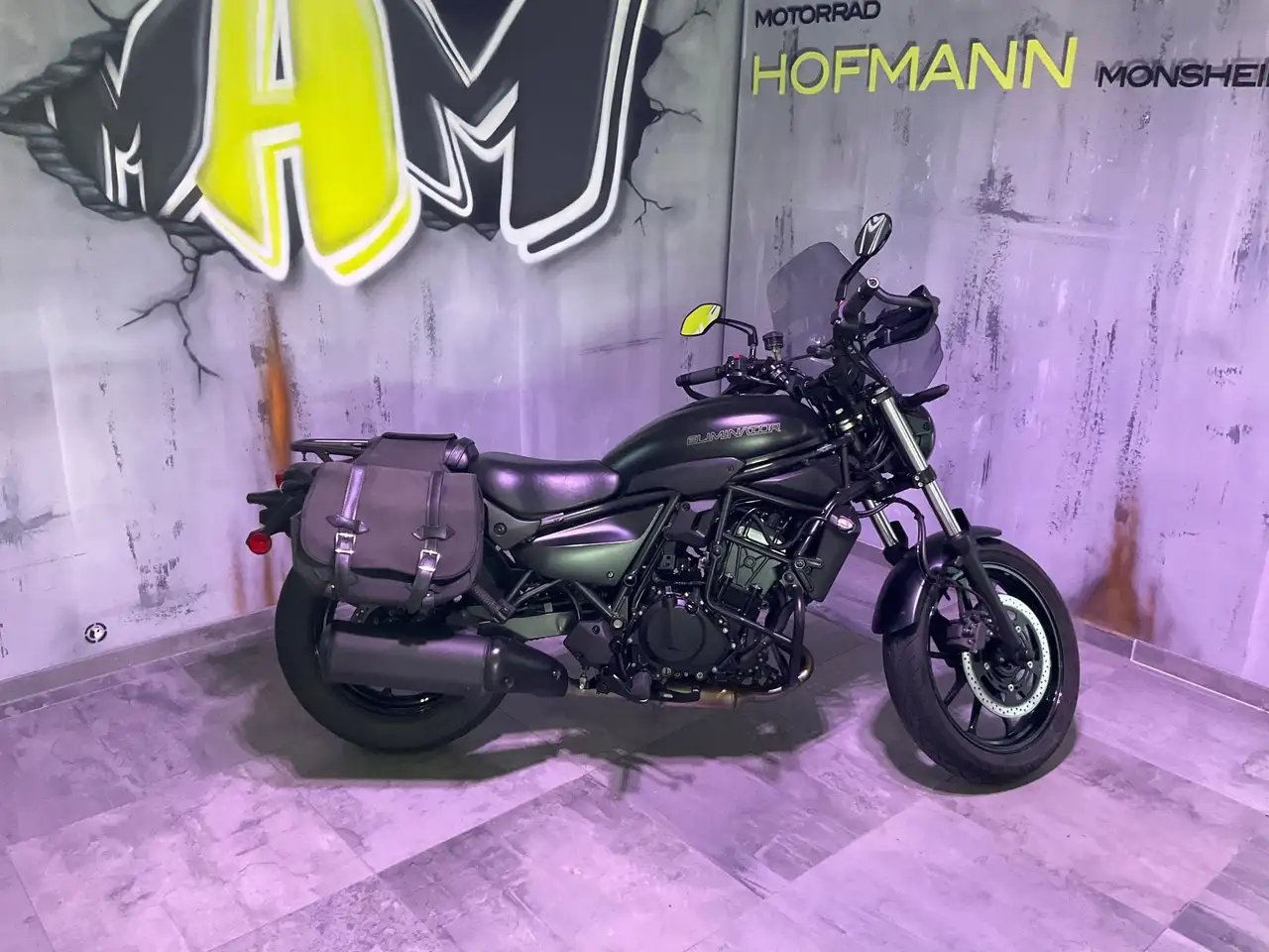 Kawasaki Eliminator 500