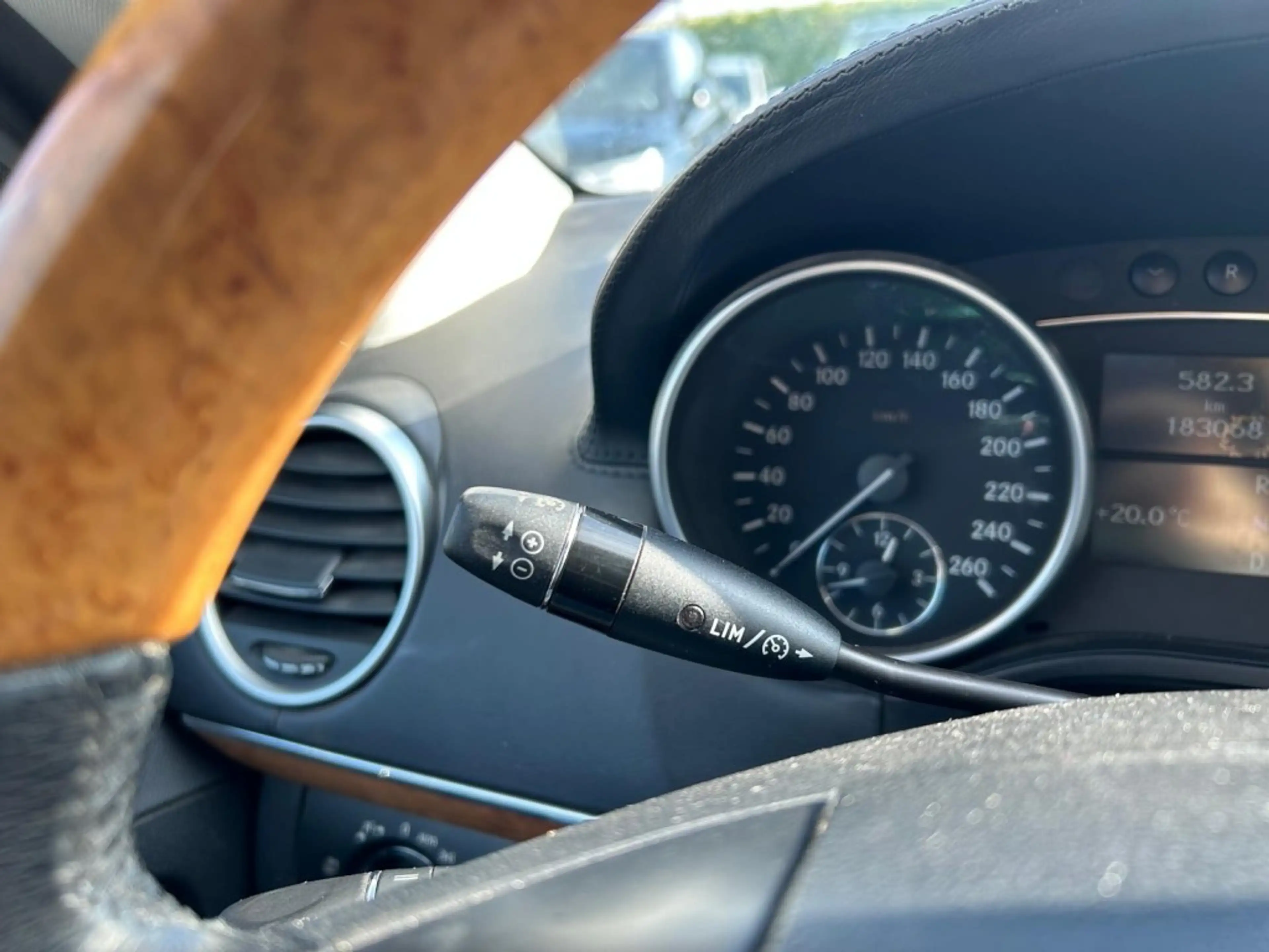 Mercedes-Benz GL 500 GL500 Xenon, Navi, Camera, H&K, Leder — photo 15