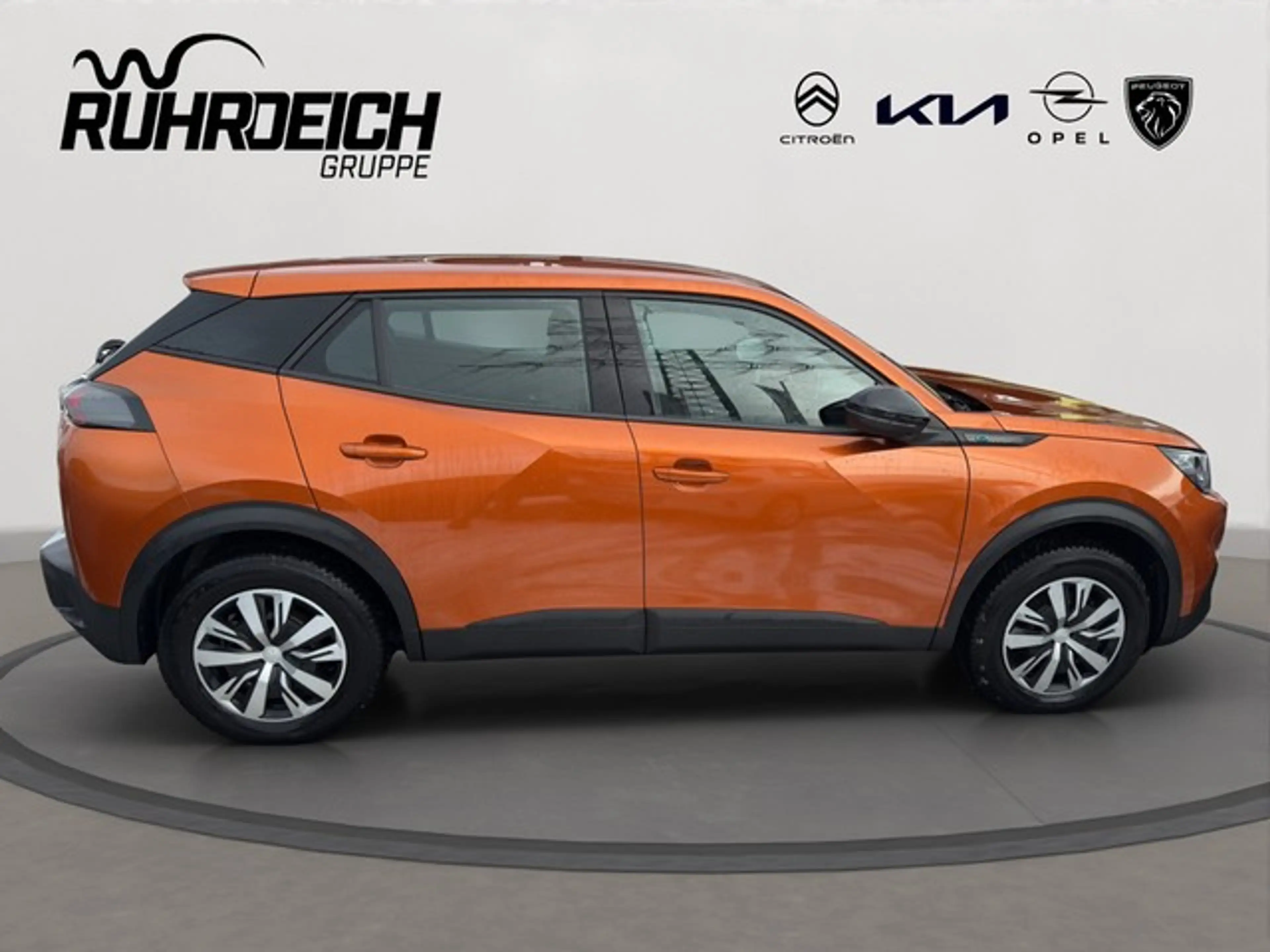 Peugeot e-2008 e- Active Pack Sitzheizung Batterie 100% — photo 2