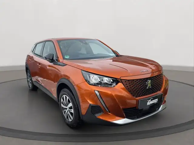 Peugeot e-2008