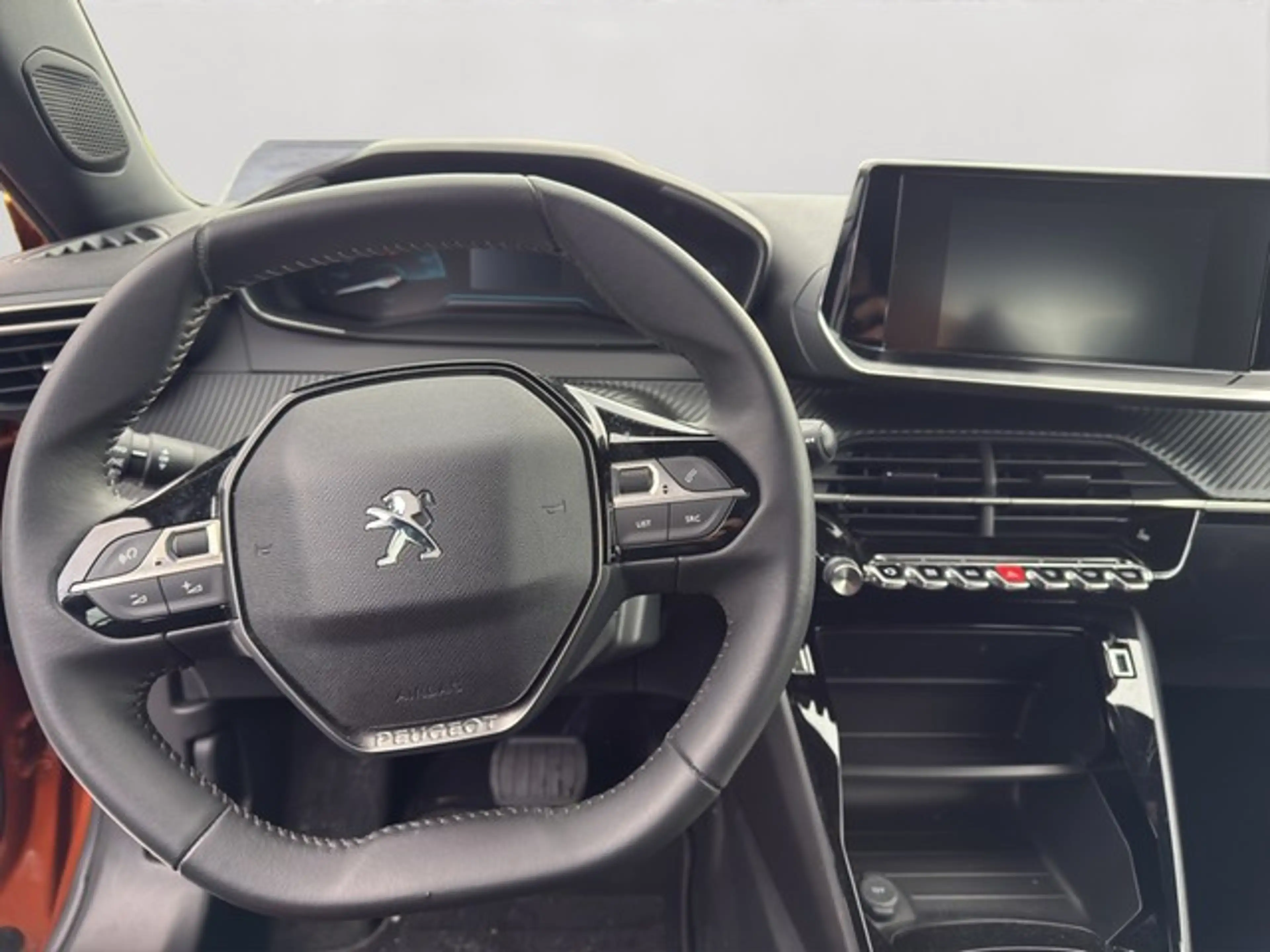 Peugeot e-2008 e- Active Pack Sitzheizung Batterie 100% — photo 6