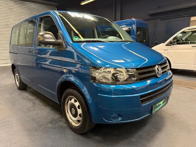 Volkswagen T5 Caravelle 4Motion 8 Sitze Klima STHZ 2.Hand