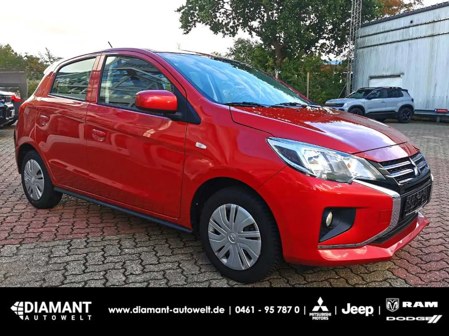 Mitsubishi Space Star Select 1.2 MIVEC 5-Gang Rot - 1